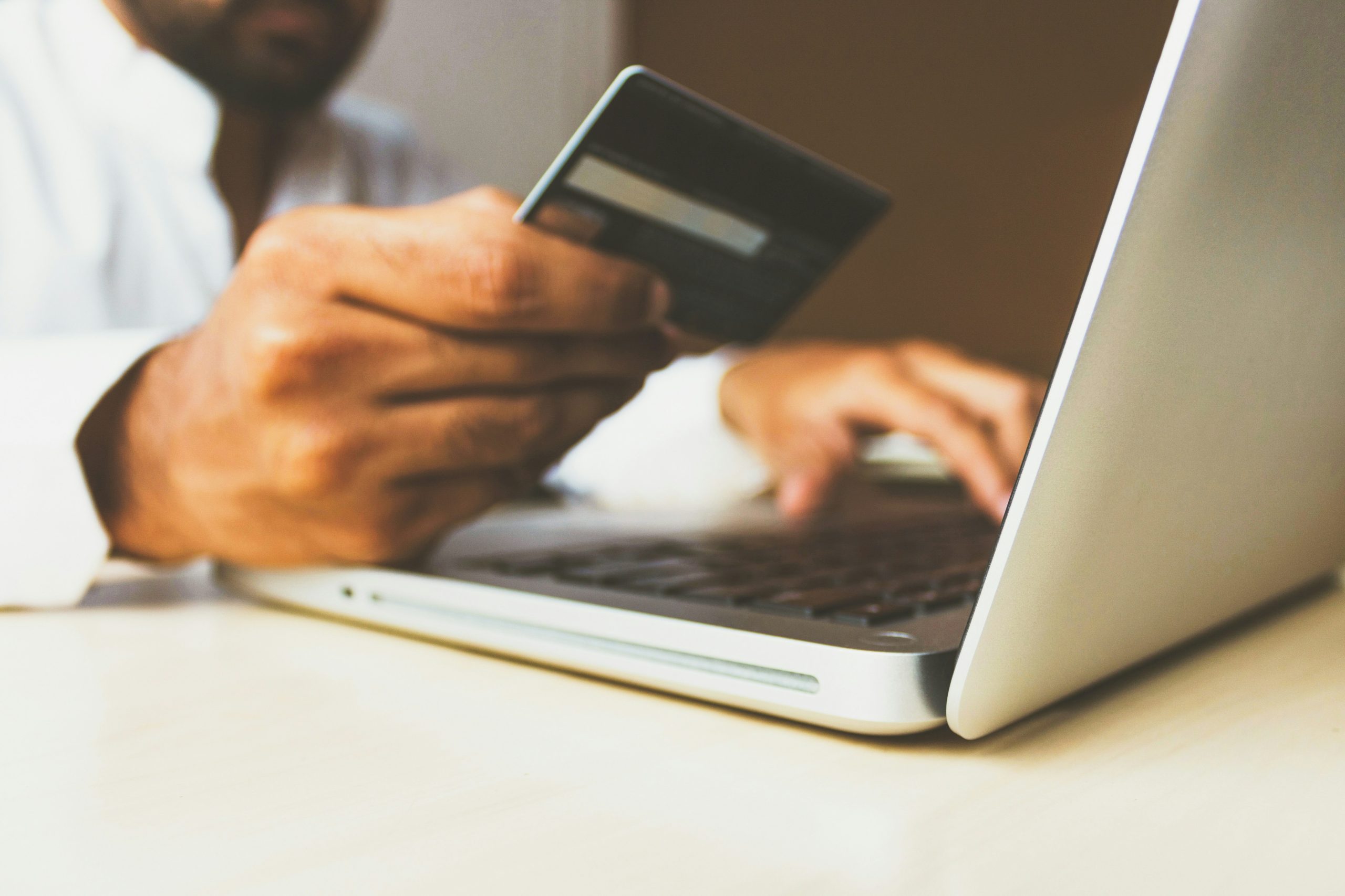 UK Late Payment Laws 2026: What the New Crackdown Means for Commercial Debt Recovery